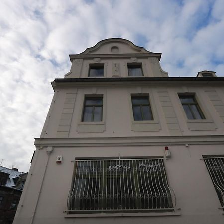 Hotel Am Fluss Saale Weißenfels Exterior foto