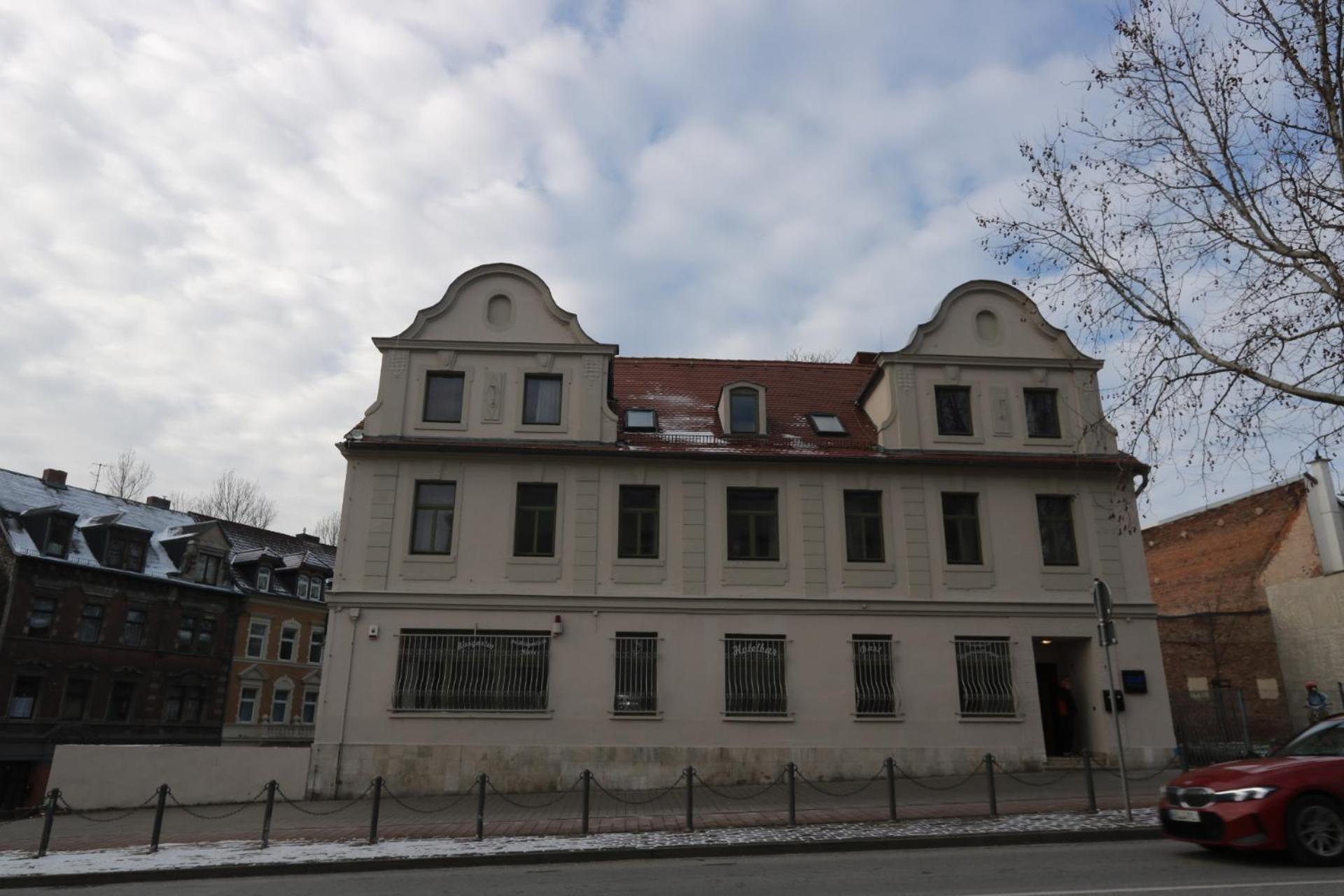 Hotel Am Fluss Saale Weißenfels Exterior foto